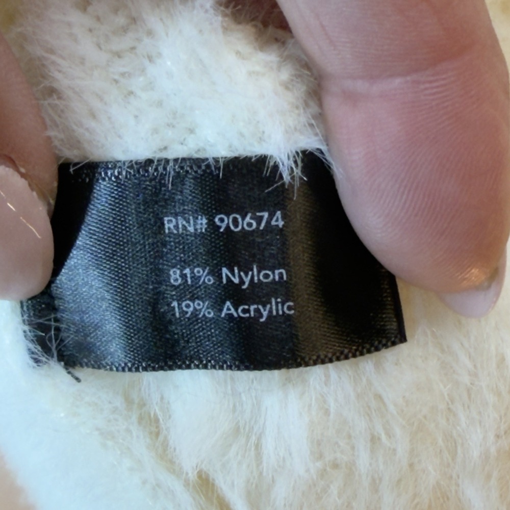 Boston Proper NWT Ivory Women's Fuzzy Ribbed V-neck Tank Size M - Casual Dressy - Picture 7 of 11